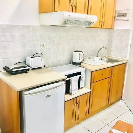 Guest house In Studio - Studio In Banos With Shared Swimming Pool