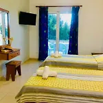 아파트 In Banos With Shared Swimming Pool 로다