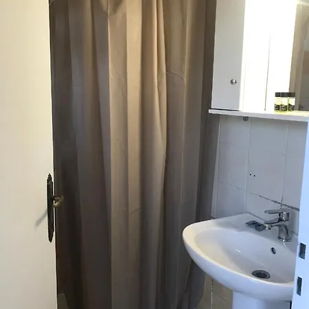 Апартаменты In Banos With Shared Swimming Pool Рода