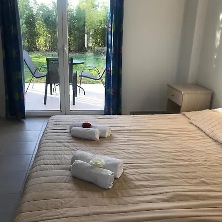 In Banos With Shared Swimming Pool Apartamento Roda (Corfu)