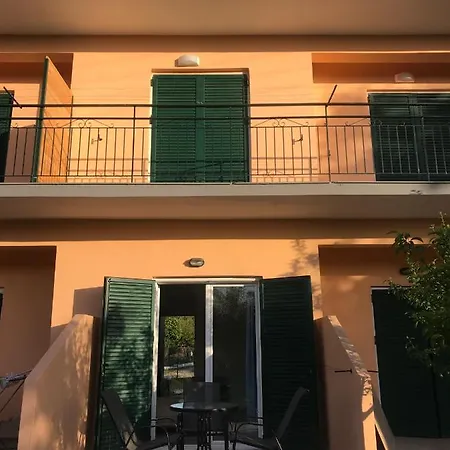 In Banos With Shared Swimming Pool Apartamento Roda (Corfu)